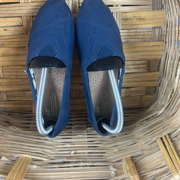 Tom's canvas  - Picture 5 of 6